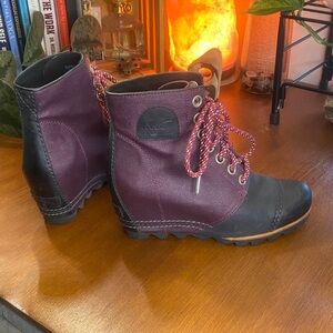 Sorel PDX 1964 Wedge Bootie Purple and black